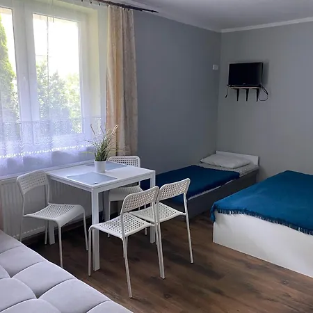 Odyseusz * 亚斯塔尔尼亚