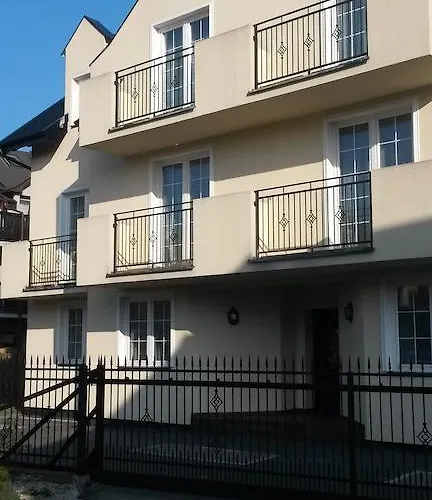 Odyseusz בית אירוח